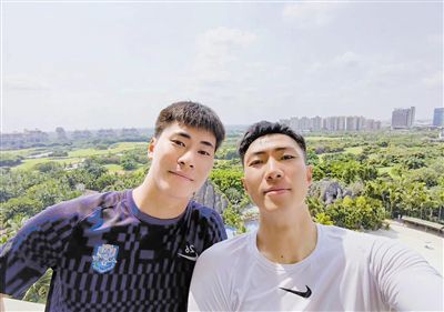 黑人操